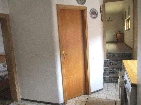 OG Dusche-Gang 2 1a.JPG