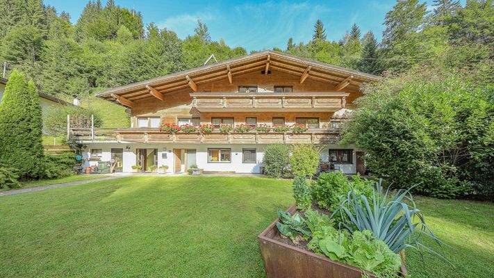 KITZIMMO-Mehrfamilienhaus Apartmenthaus kaufen - Immobilien Hopfgarten.