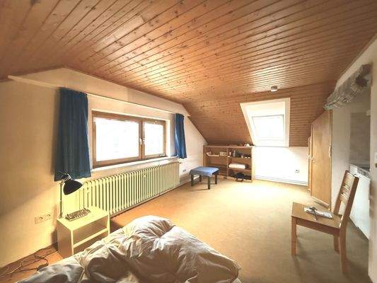 Zimmer 5 Dachgeschoss