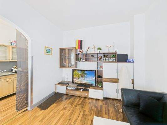 0b9e75bf-f09c-45e3-bc53-d4f947c374e3