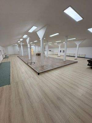 PHOTO-2025-11-10-17-08-50 (5).jpg