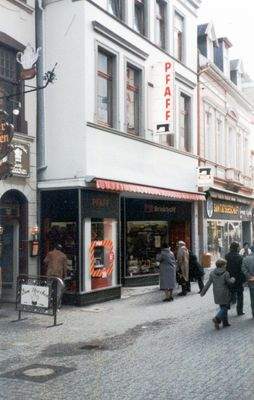 Staustraße_Fassade_1980_
