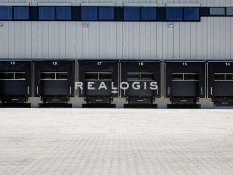 Velten Halle, Velten Hallenfläche