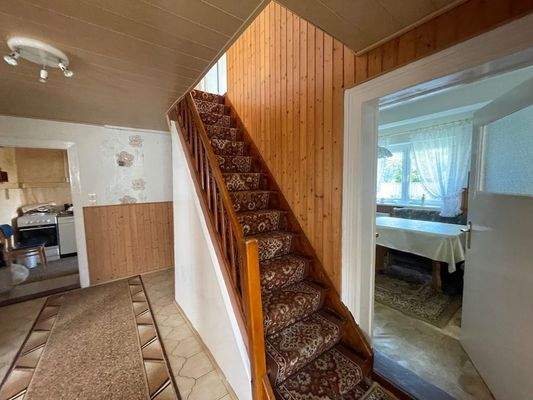 004020156800_302_328_0309202408291726