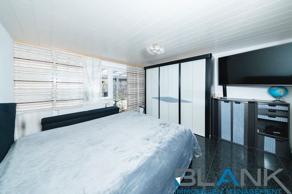 Schlafzimmer EG