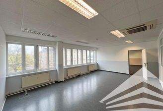 zentraler Büroraum / Administration