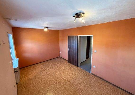 Schlafraum 2 1OG 2.jpg