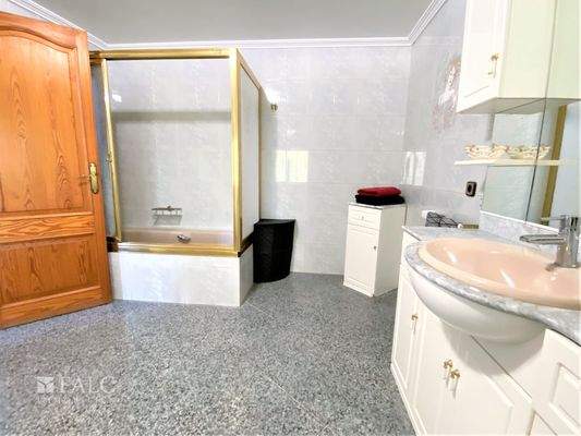 Badezimmer - 1- Baño