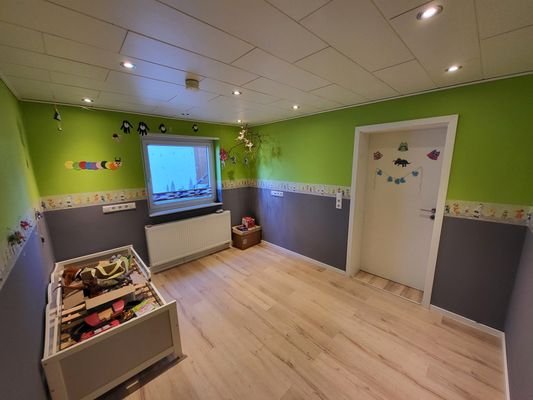 Kinder-/Gäste-/Office-Zimmer 3
