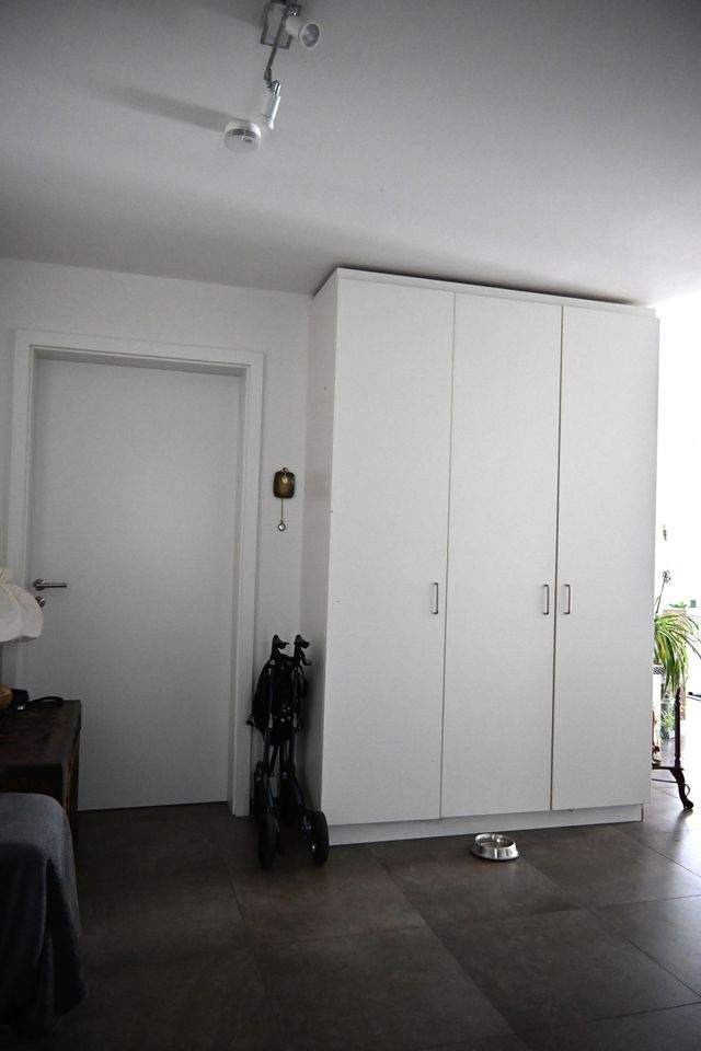 Flur mit Einbauschrank