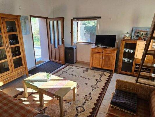 Lichtdurchfluteter Wohnraum mit Galerie