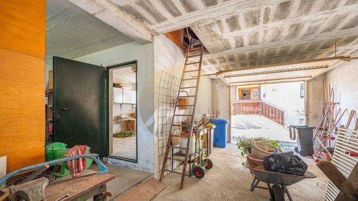 haus-baden-baden-steinbach-garage-wolf-immobilien