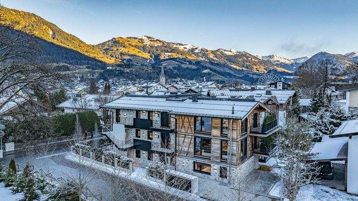 KITZIMMO-Exklusive Erdgeschossmaisonette in zentraler Toplage kaufen - Immobilien Kitzbühel.