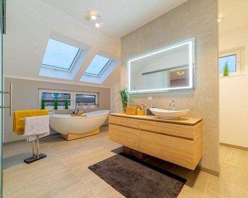 Moderne Wohlfühloase mit Dachfenstern