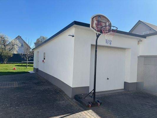 Garage.jpg