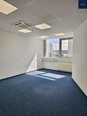 cf839037-eb15-44ed-ac34-b081b0