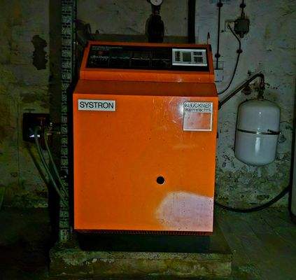 DE-O Ölzentralheizung.jpg