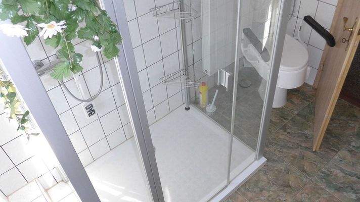 Bad zur Wohnung Obergeschoss