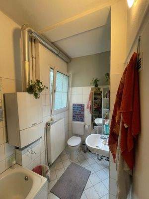 Luisenstr 59 EG Bad a