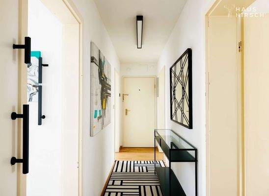 Wohnungseingang Flur - (KI generiert)