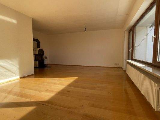 Geräumig  und  lichtdurchflutet