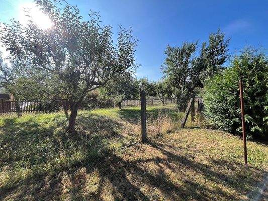 004020156800_302_354_21102025233244545