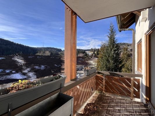 überdeckter Balkon mit Fernsicht