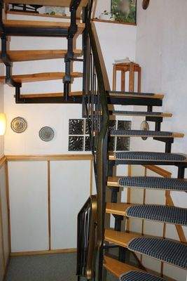 Aufgang zu den Wohnungen.JPG