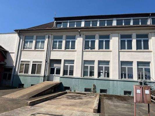 Blick auf das Gebäude von der Seite