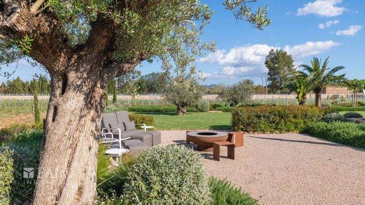 f54b1363-f5b3-4363-a239-b4c5d7bf42d2