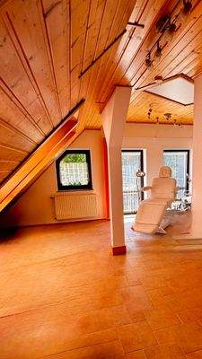 OG Schalfzimmer2.JPEG