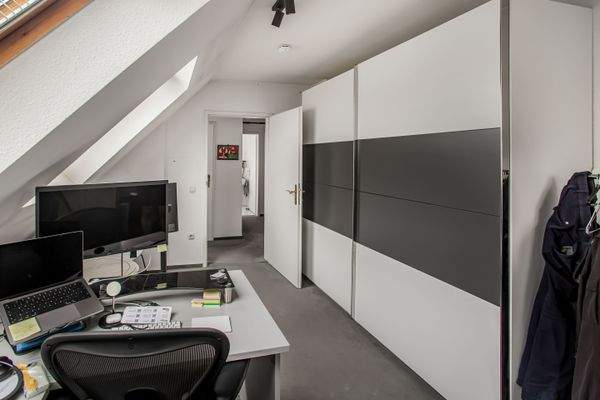 Schlafzimmer / Büro