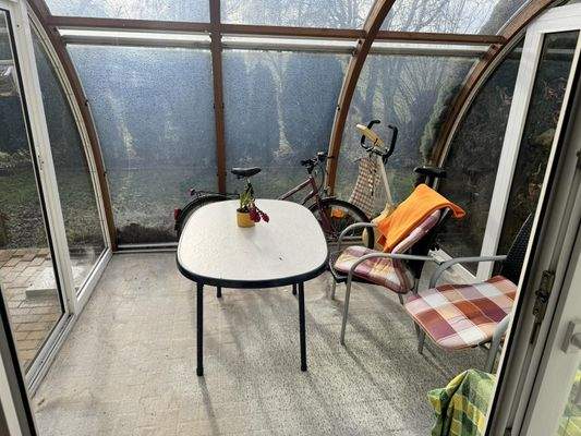 überdachter Terrassenbereich