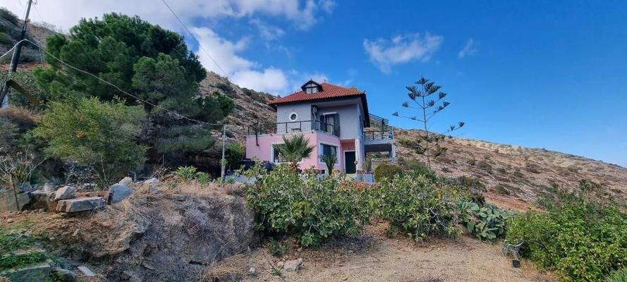Kreta, Agia Pelagia: Freistehendes Haus mit traumhaftem Meerblick zu verkaufen