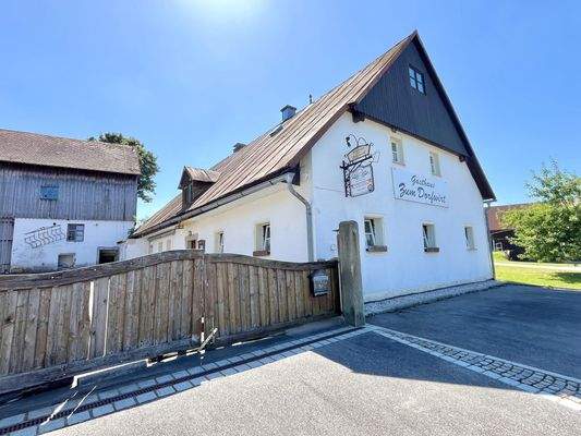 Einfahrt Vierseithof