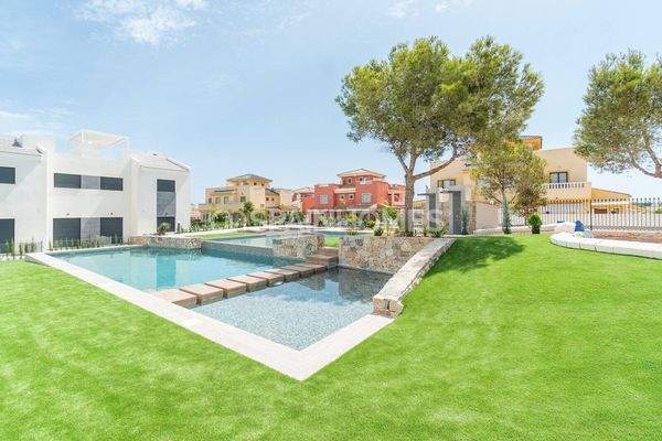 Stylish Flats Close to Amenities in Torrevieja Los Altos