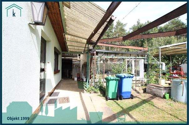 1999 Seitenansicht mit Blick zur Garage.jpg