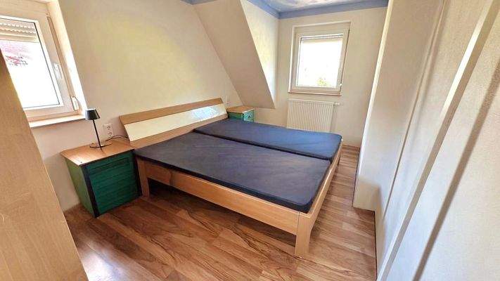 Schlafzimmer Wohnung DG