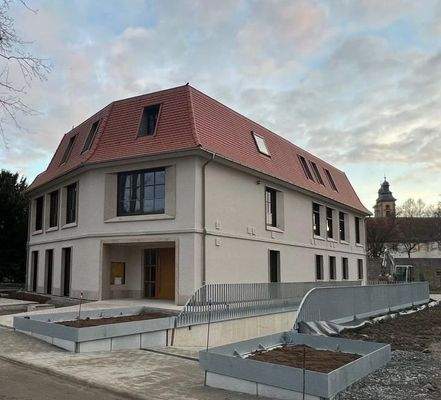 Frontansicht R Haus.jpg