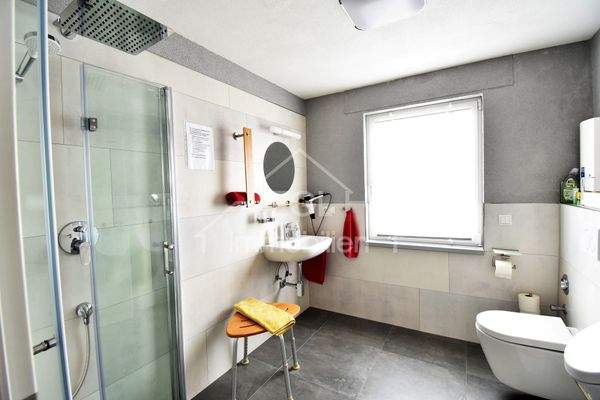 Haus 2 – FWG 1 – Duschbad