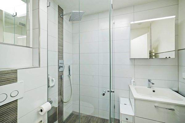 Duschbad im Erdgeschoss