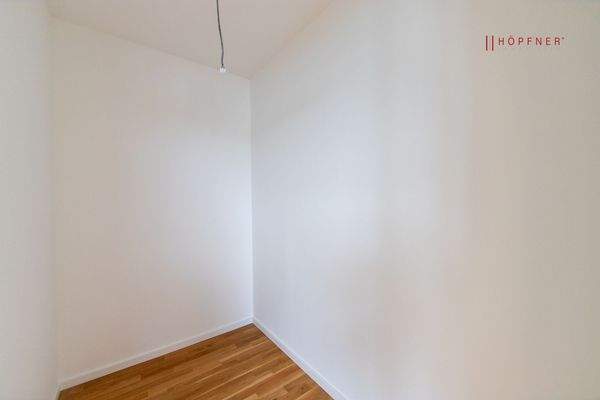 Begehbarer Kleiderschrank