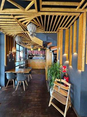 EG-Restaurant Eingangsbereich