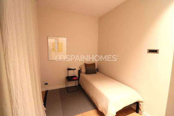 Apartments in a Renovated Building Near the Sea in Barcelona