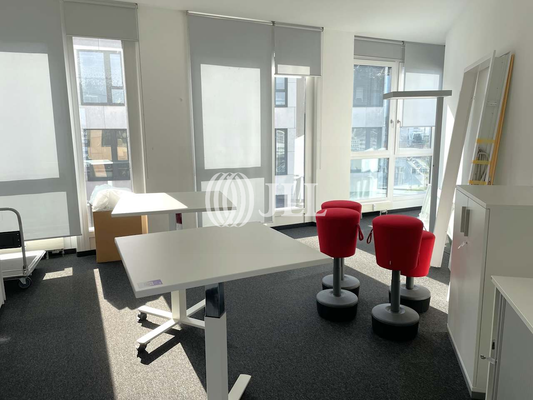 Innenansicht - 6. OG - 446,08 