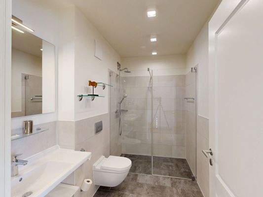 Badezimmer mit ebenerdiger Dusche