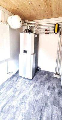 Hauswirtschaftsraum - Wärmepumpe - Erdgeschoss