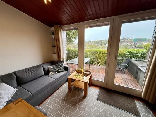 Aussicht Wohnzimmer und Terrasse