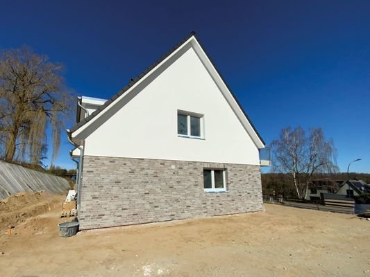 neuer Blick von der Seite