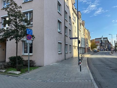 Nürnberg Garage, Nürnberg Stellplatz